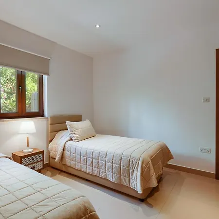 Aphrodite Hills Superior Villas Superior 0401 Air Conditioning 3 Bedrooms Villa